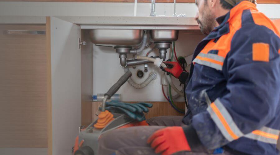 Commercial Slab Leak Plumbing in Abbyville, KS